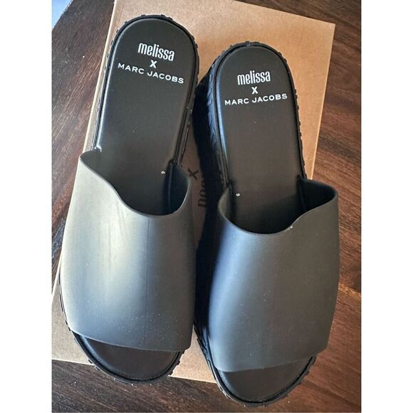 Melissa X Marc Jacobs Becky platform slide - Picture 2 of 10